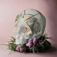 Seletti Kintsugi porcelain skull