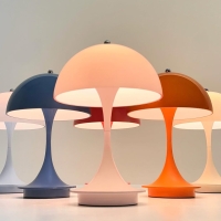 Louis Poulsen Panthella 160 V3 Portable battery lamp