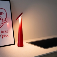 Zafferano Angelina battery table lamp