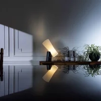 Foscarini Nile lampada led da tavolo a biemissione