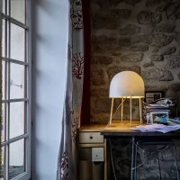 Foscarini Kurage lampada led da tavolo