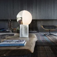 Penta Je Suis table lamp