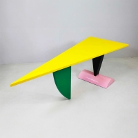Memphis Brazil table