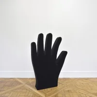 Gufram Mano scultura domestica e seduta