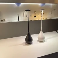 Zafferano Dondolina battery table lamp