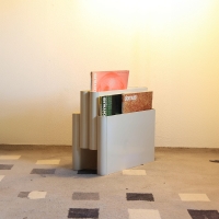 Kartell Magazine Rack portariviste