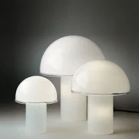 Artemide Onfale Table Lamp In Blown Glass Designed By Luciano
