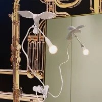 Seletti Sparrow Landing lampada a led da tavolo per interno