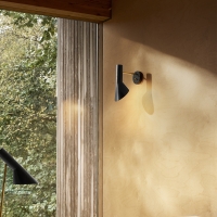 Louis Poulsen AJ Wall lamp