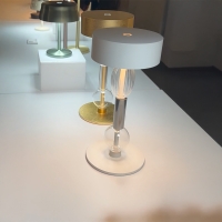 Zafferano Royal Family battery table lamp