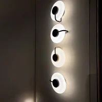 Kdln Tratto wall lamp