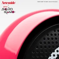 Artemide Eclisse x Netflix Squid Game special edition table lamp Artemide Eclisse x Netflix Squid Game special edition table lamp