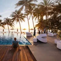 Plust Twist modular bench