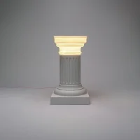 Seletti Las Vegas tavolino e lampada da terra