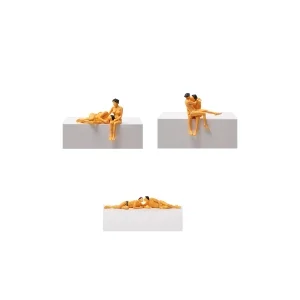 Seletti Love Is A Verb set statuette