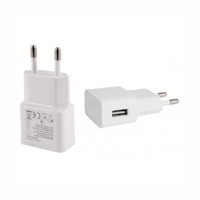 Adattatore Caricatore Universale USB 5V 2A Spina ITA Da Parete