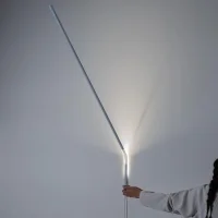 Ingo Maurer Measuree Light lampada da parete