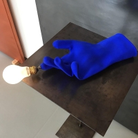 Ingo Maurer Luzy lampada a sospensione