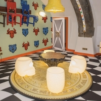 Qeeboo Mexico luminous stool and side table