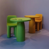 Qeeboo Toto High Table