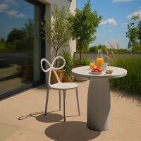 Qeeboo Toto High Table