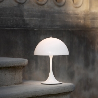 Louis Poulsen Panthella 250 V3 Portable battery lamp