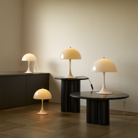 Louis Poulsen Panthella 250 V3 Portable battery lamp