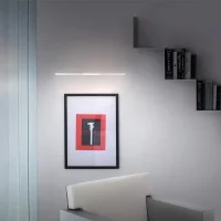 Linea Light Straight lampada da parete