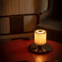 DCW In The Sun 220 table lamp