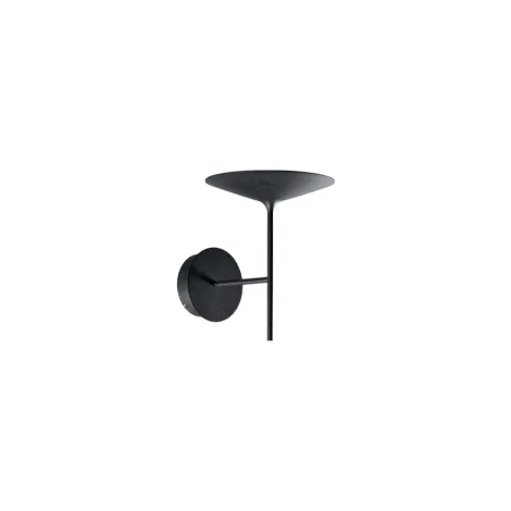 Linea Light Poe wall lamp