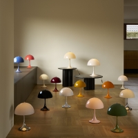 Louis Poulsen Panthella 320 V2 lampada da tavolo