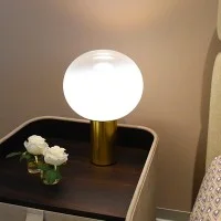Artemide Laguna Lampada da Tavolo Ottone Satinato In Vetro