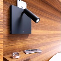 Beneito Faure SWEET Lampada da Parete 4W LED USB x 2 e Ricarica