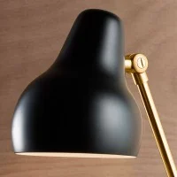Louis Poulsen VL38 Lampada da Tavolo Nero Ottone By Vilhelm