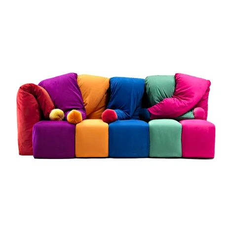 Meritalia Il giullare Gaetano Pesce sofa