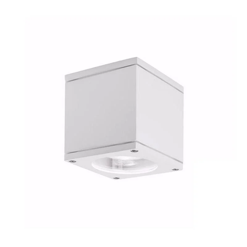 Lampo Lamp GU10 Cube IP54 Square Ceiling Surface In Aluminum Lampo Lamp GU10 Cube IP54 Square Ceiling Surface In Aluminum