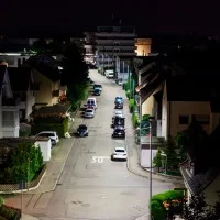 IGuzzini Wow LED on pole 807x505mm Street or Urban Lighting For