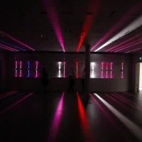 iGuzzini Trick 360° LED Effetto Lama Di Luce RGB DMX Lampada