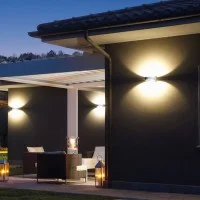 Sovil Plaza Lampada LED Doppia Emissione Bianca Da Parete Luce