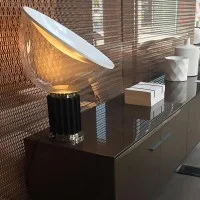 Flos Taccia LED 28W Lampada da tavolo in vetro nero