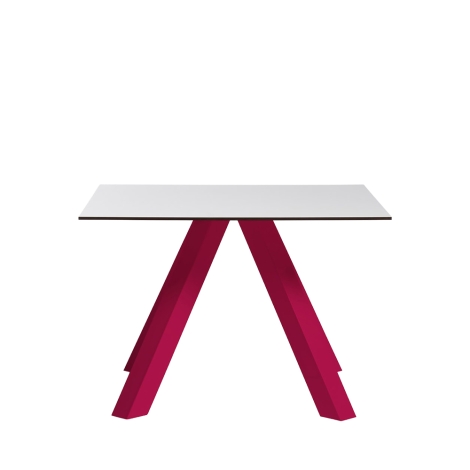 Poltronova Crazy Horse table