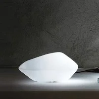 Oluce Stones Outdoor Lampada da Terra per Esterno a Luce