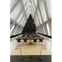 Artemide Unterlinden Lampada LED da Tavolo Dimmerabile da