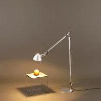 Artemide Tolomeo Floor Nero Lampada da Terra Orientabile per Artemide Tolomeo Floor Nero Lampada da Terra Orientabile per