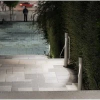 Louis Poulsen Flindt Bollard 1100 Lampada Paletto da Terra a Louis Poulsen Flindt Bollard 1100 Lampada Paletto da Terra a