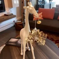 Qeeboo Giraffe In Love XS 100 cm Giraffa con Lampadario a LED