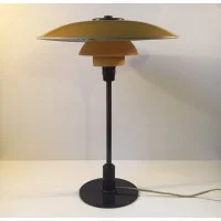 Louis Poulsen PH 3½-2½ Lampada da Tavolo a Luce Diffusa per