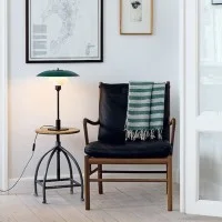 Louis Poulsen PH 3½-2½ Table Lamp with Diffused Light for