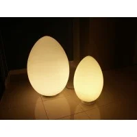Fontana Arte Uovo Lampada da Tavolo a Luce Diffusa in Vetro by Fontana Arte Uovo Lampada da Tavolo a Luce Diffusa in Vetro by
