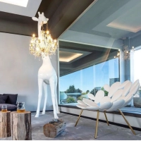 Qeeboo Giraffe In Love M 2,65 mt Giraffe with E14 Dimmable For